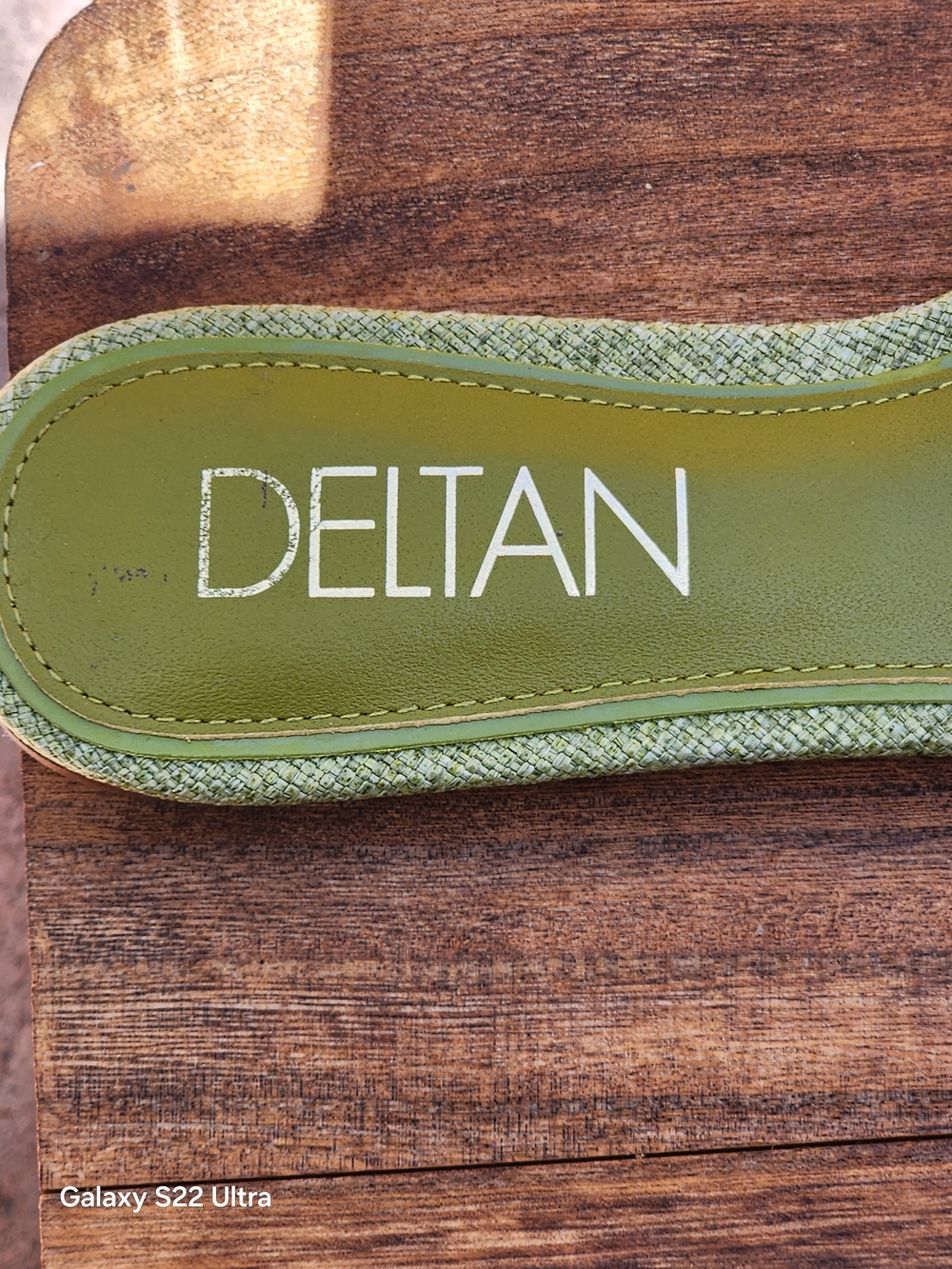 Deltan Women's Flora Linen Pearl Disc Flat Sandals in Sublime Green, Size 6 - Picture 7 of 7